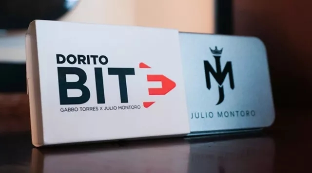 DORITO BITE (online Instructions) by Julio Montoro and Gabbo Tor