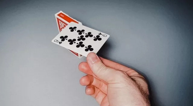 Balancing Card By Optical Deceptions (From theory11)