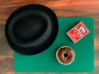 Doughnut under Hat: Instructions PDF