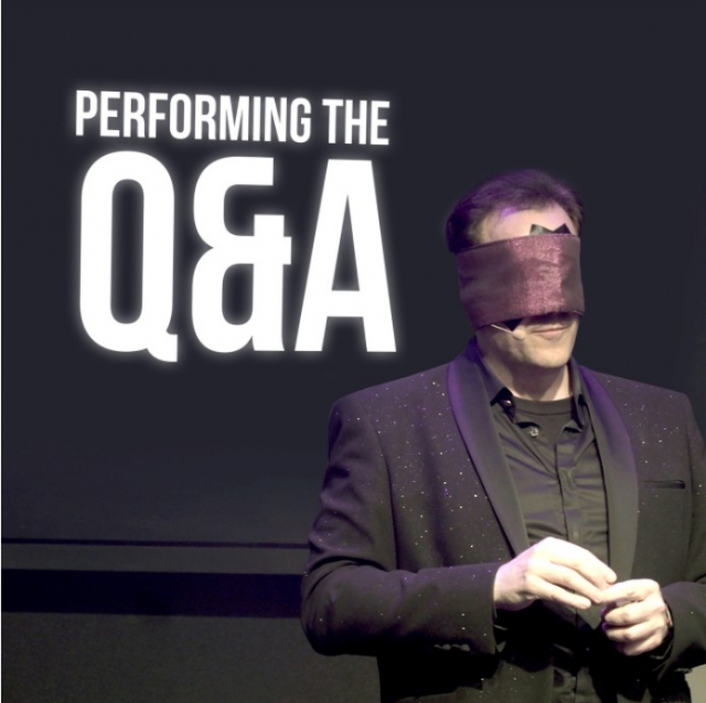Performing the Q&A by Gerry McCambridge - Click Image to Close