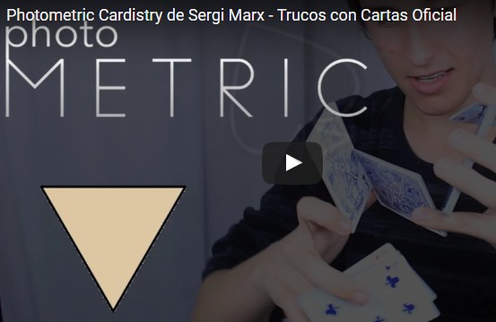 Photometric Cardistry by Sergi Marx - Click Image to Close